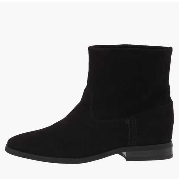 Splendid Lewis booties in black, size 8, Brand new with box - Picture 2 of 9